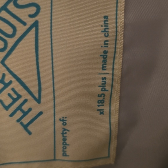 THEREABOUTS GIRLS SILVER "SHIMMER" PUFFER HOODED WINTER COAT SIZE XL 18.5 PLUS - Picture 5 of 16